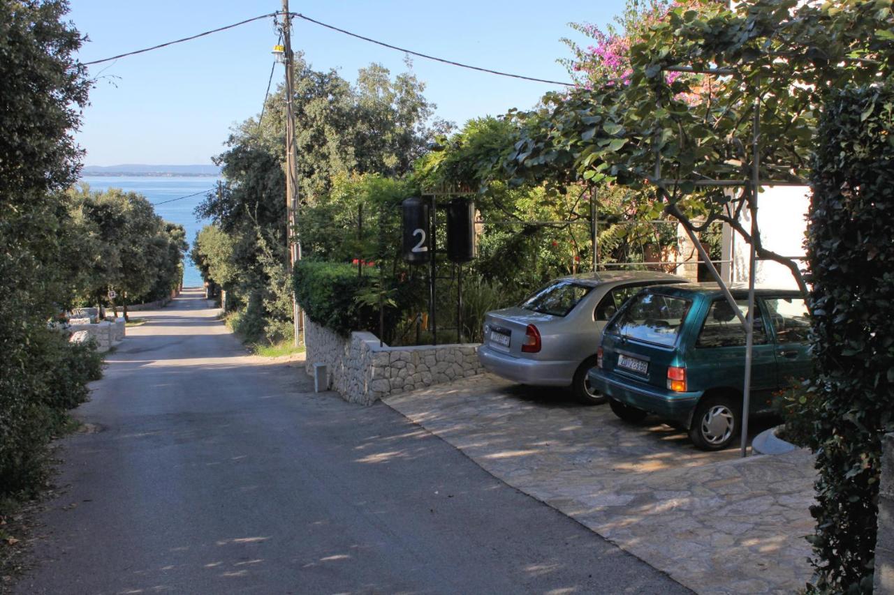 Family Friendly Seaside Apartments Kozino, Zadar - 5749 Petrcane Ngoại thất bức ảnh