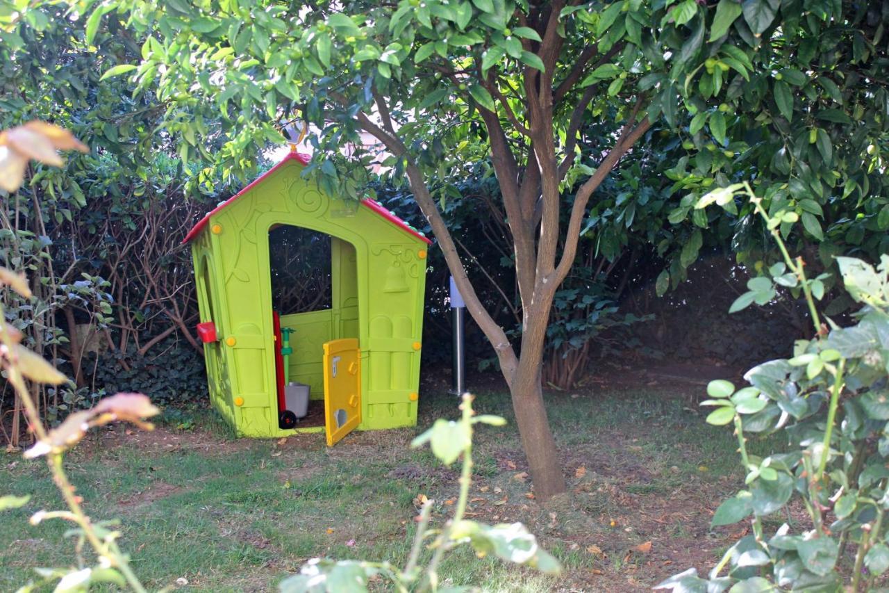 Family Friendly Seaside Apartments Kozino, Zadar - 5749 Petrcane Ngoại thất bức ảnh